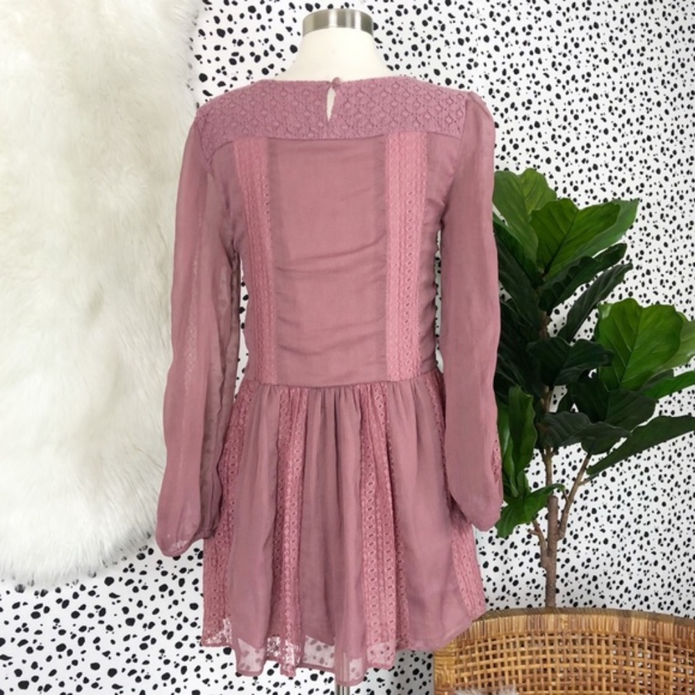Free People | Leigh Mauve Lace Peasant Mini Dress - Picture 5 of 8
